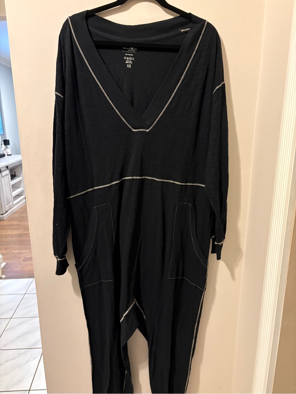 NATURAL LIFE Comfy V-Neck Long Sleeve Oversized Romper w/ Contrast Stitching